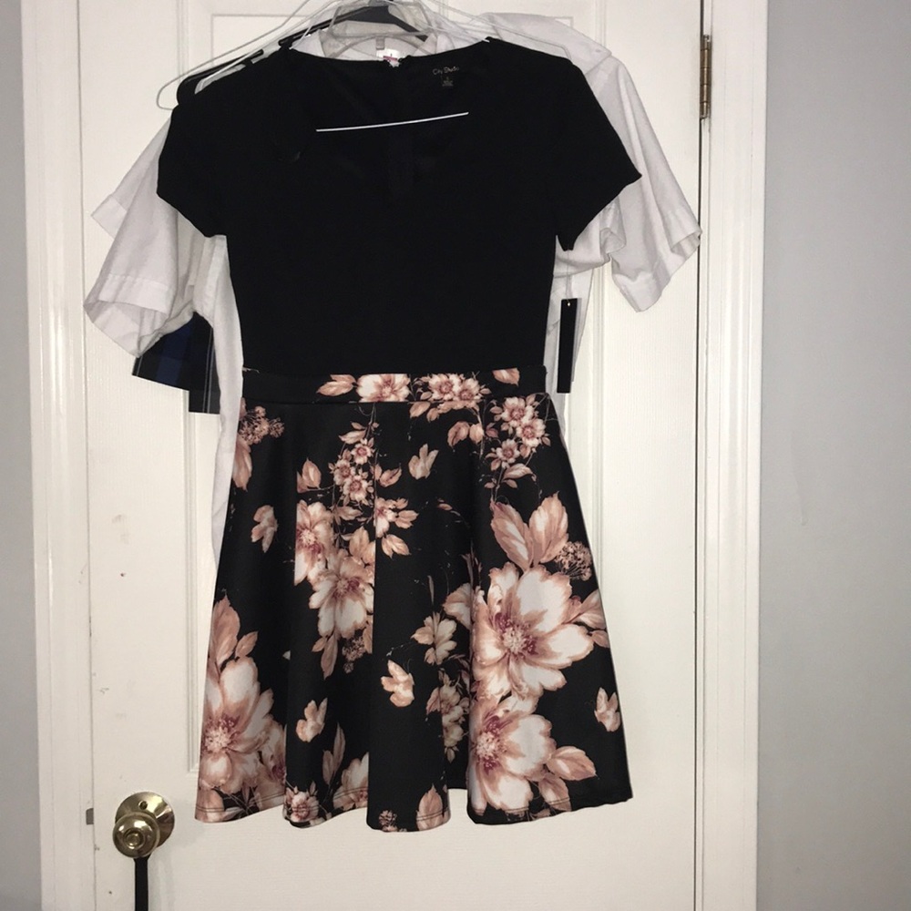 city studio dress BNWT